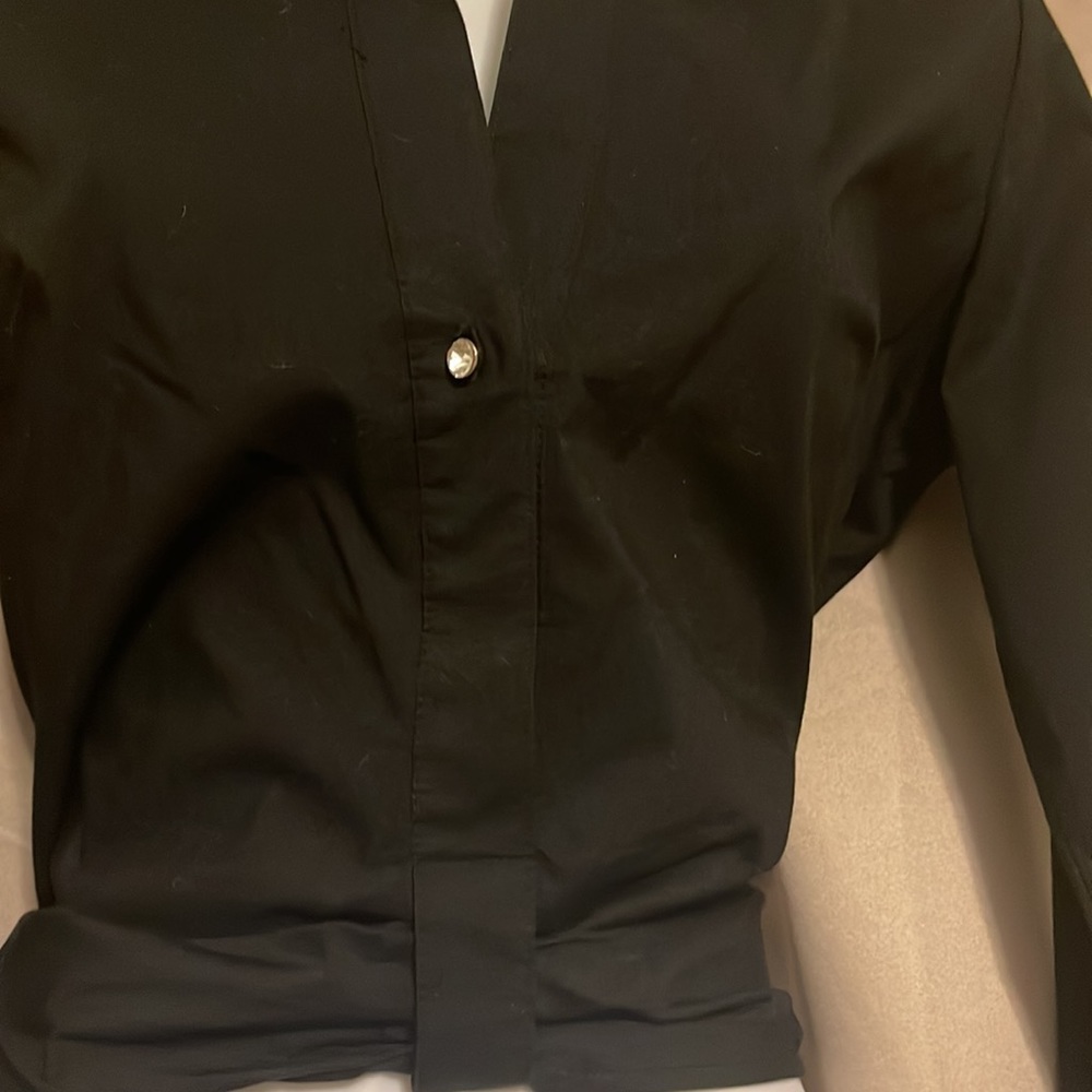 Top - Picture 2 of 3